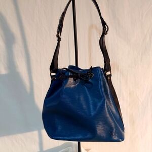 Louis Vuitton Blue Epi Leather Noe W Black Trim. VGVC